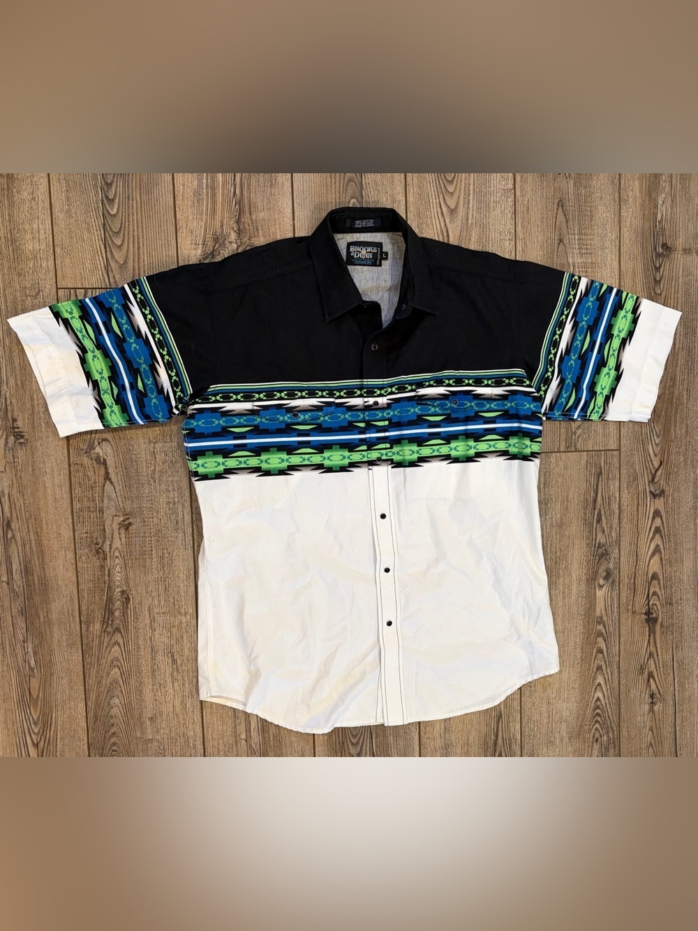 Vintage Brooks & Dunn Aztec Western Shirt L Southwestern Cowboy Button Up - Picture 2 of 9
